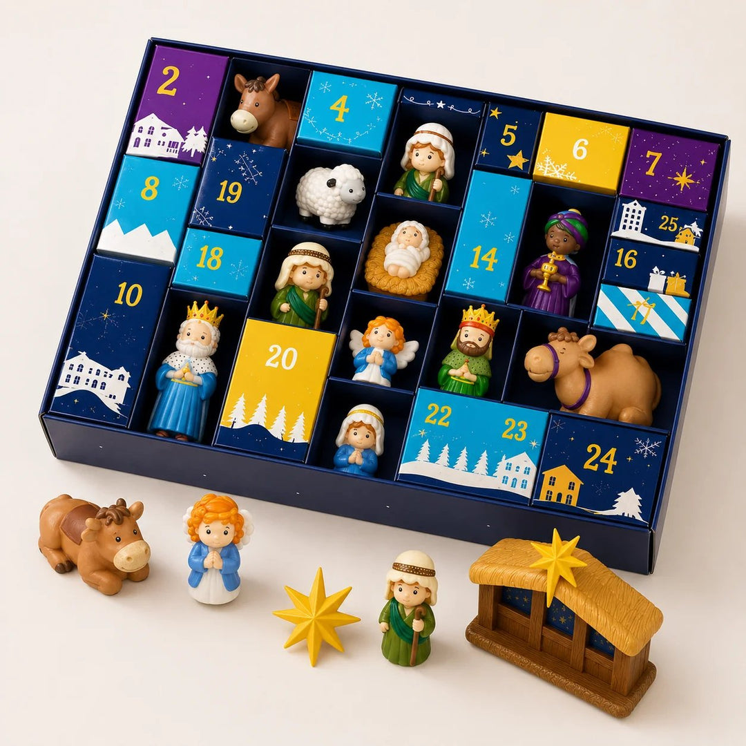 Calendrier ouvert montrant les figurines dans leurs compartiments, quelques pièces déjà sorties au premier plan 5