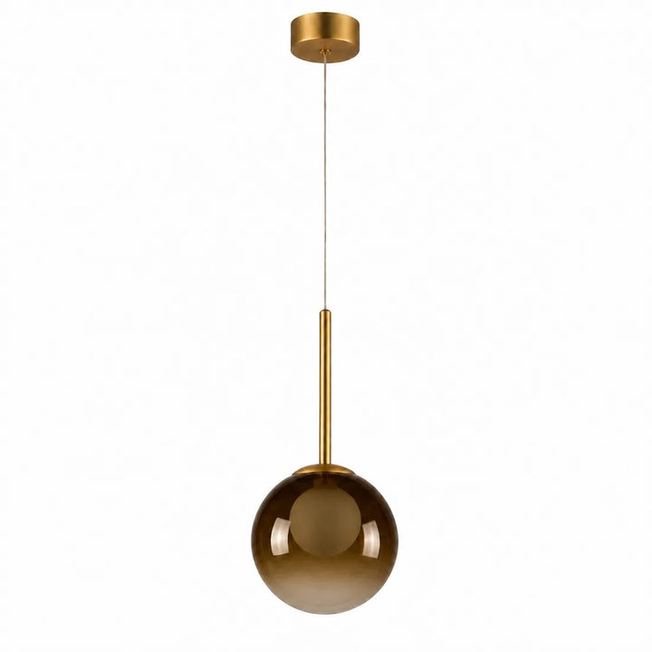 Suspension globe en verre ambré dégradé et laiton, éteinte, sur fond blanc 7