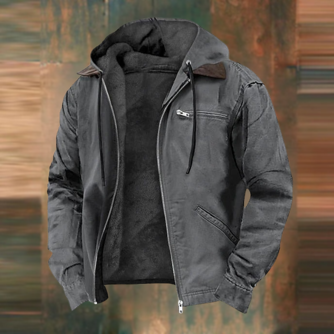Veste zippée à capuche coloris gris, ouverte sur la doublure polaire sombre, avec poche zippée sur la poitrine et col marron. 4