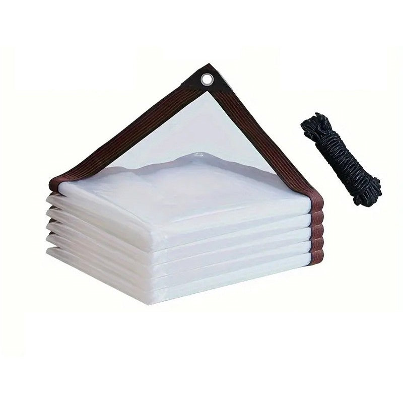 Bâche transparente pliée en pile à bordure brune et œillet, accompagnée d'une corde noire enroulée. 10