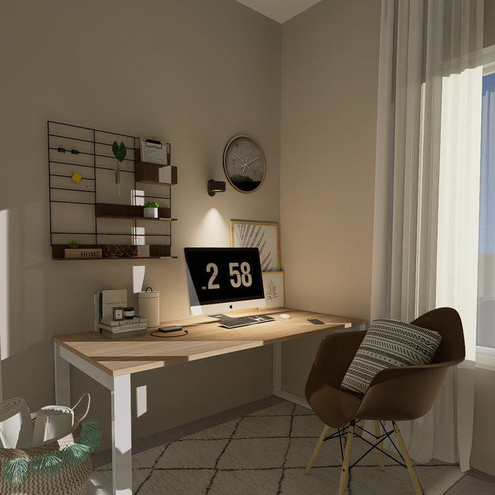 Applique noire au-dessus d'un bureau en bois clair avec ordinateur, chaise coque marron et étagères murales, près d'une fenêtre. 11
