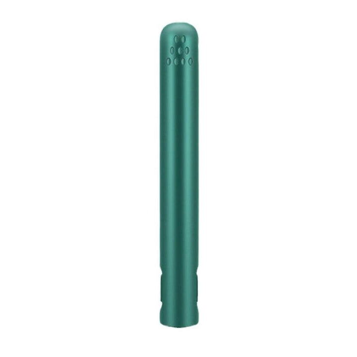 Lisseur vert foncé fermé, vu de face sur fond blanc, avec ses petites perforations en haut. 8
