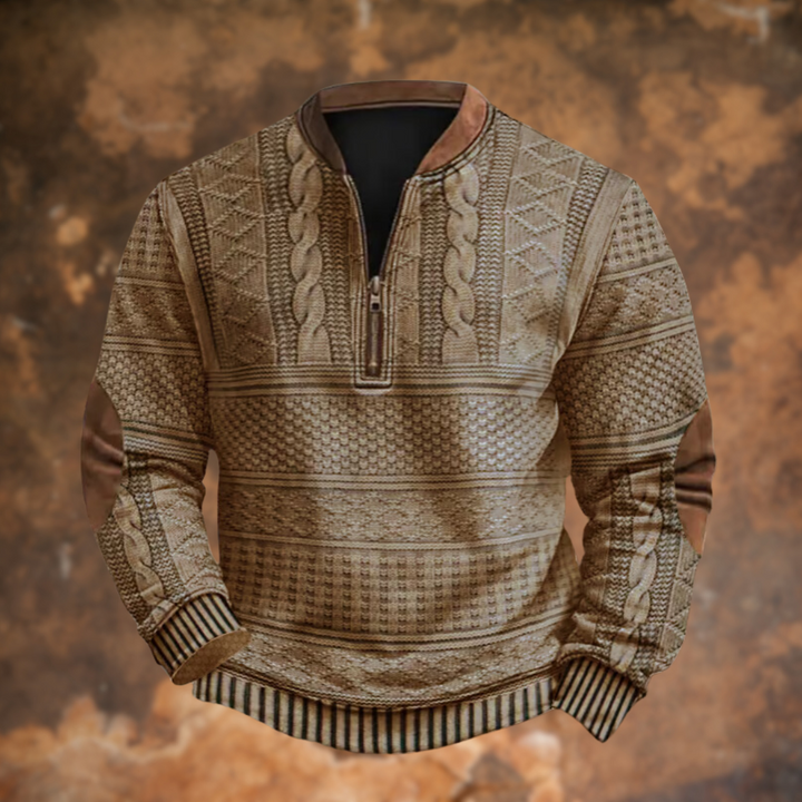 Version beige sable du pull à motifs tricotés, demi-zip, coudières et col marron, vue de face. 3