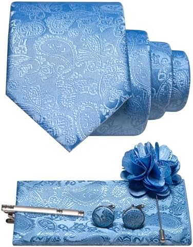 Ensemble à motif cachemire bleu ciel : cravate, pochette, boutons de manchette, pince à cravate et broche de revers fleurie. 33