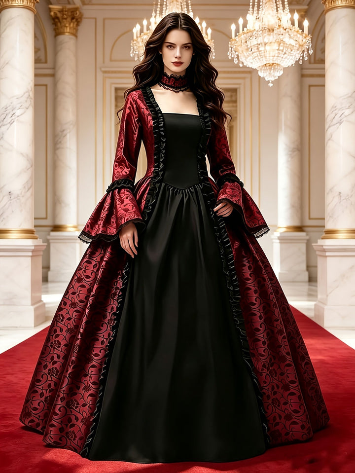 Robe rouge bordeaux à motif floral et corsage noir portée par une femme dans un hall de marbre avec lustres. 9