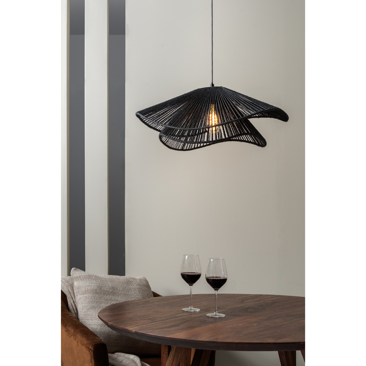 Leitmotiv I Pendant Lamp Sombra Double - Zwart