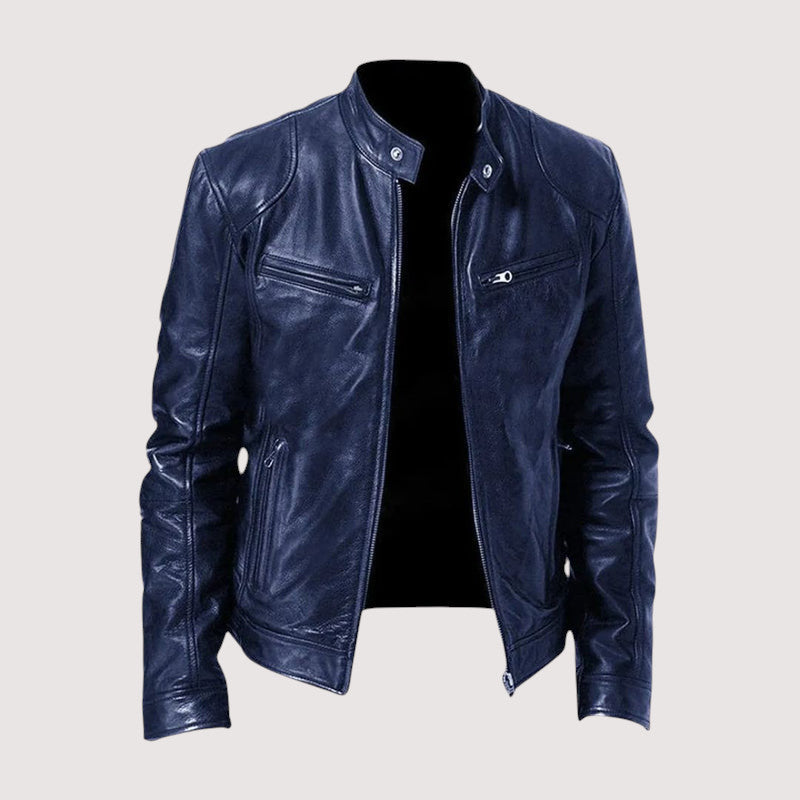 Veste bleu marine vue de face, ouverte, avec col montant et poches zippées 4