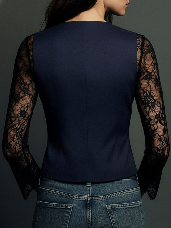 Dos de la version bleu marine, contrastant avec les manches en dentelle noire 16