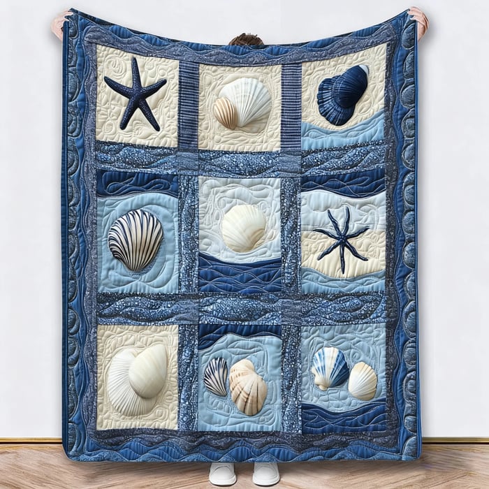 Autre modèle de couverture bleue et crème à coquillages et étoiles de mer, tenue à bout de bras 5