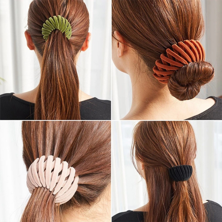Quatre portés de dos montrant la pince en vert, orange, rose clair et noir, sur queue de cheval, chignon ou demi-queue. 3