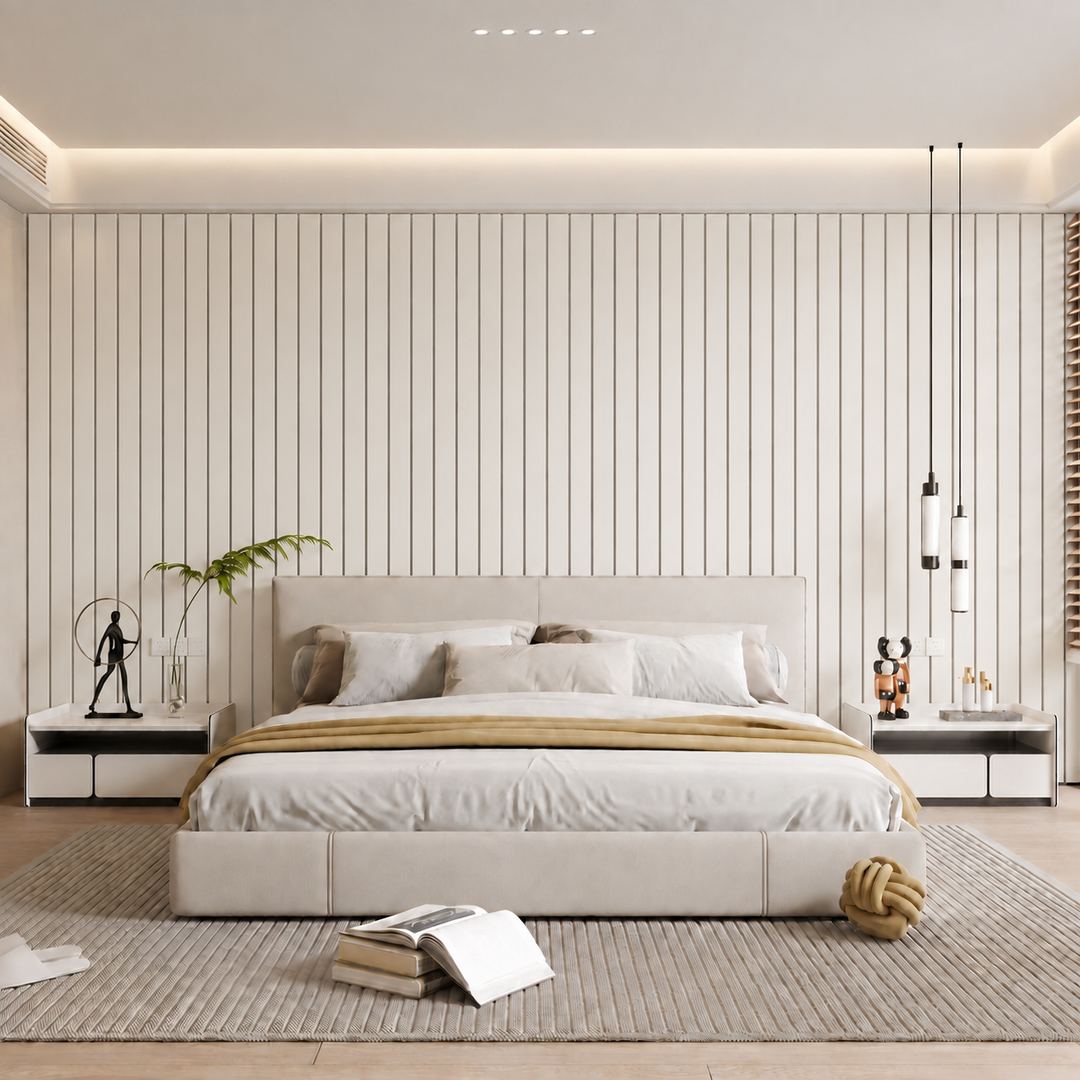 Chambre lumineuse avec mur de tête de lit en lattes blanc crème et rainures fines 19