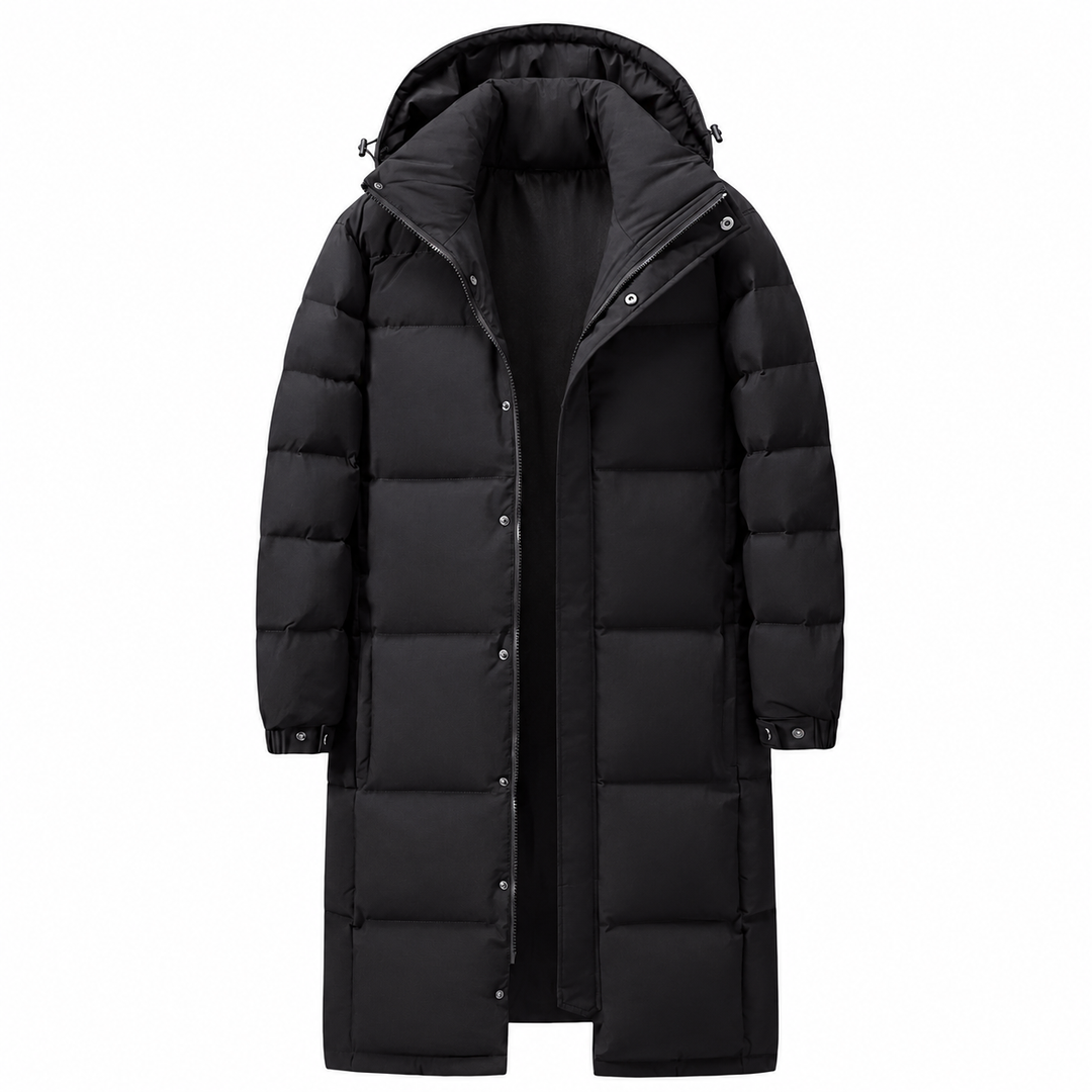 Manteau long matelassé noir à capuche, vu de face, zip entrouvert sur la doublure noire 1