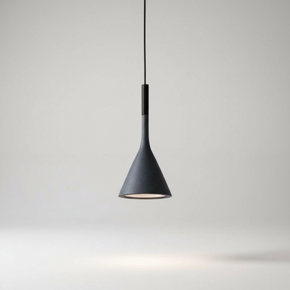 Dreieckige Metall Hängeleuchte - Triluxen