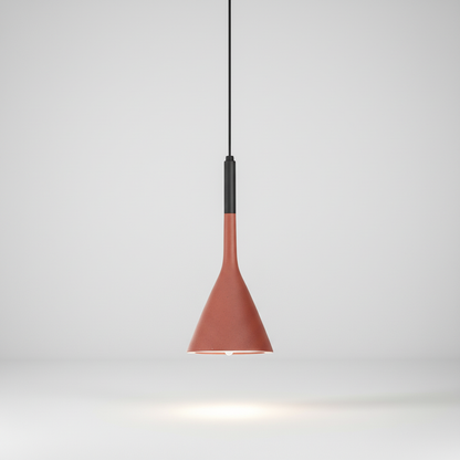 Dreieckige Metall Hängeleuchte - Triluxen