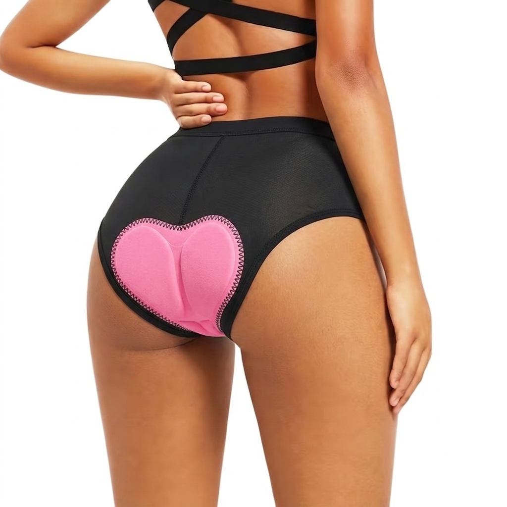 Vue de dos portée par un modèle, avec le coussinet rose en forme de cœur visible 1