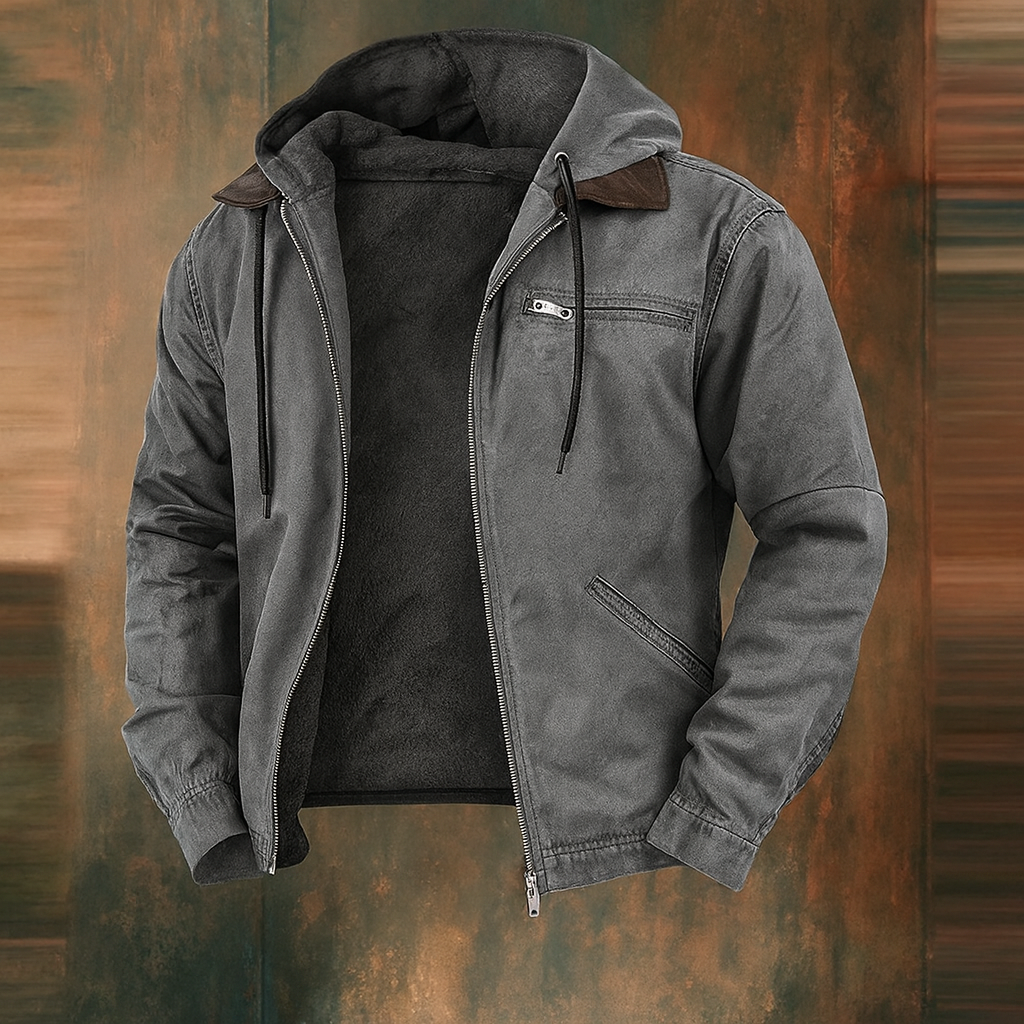 Version grise du blouson à capuche, zip ouvert sur la doublure polaire sombre, cordons noirs, fond rouille texturé. 3