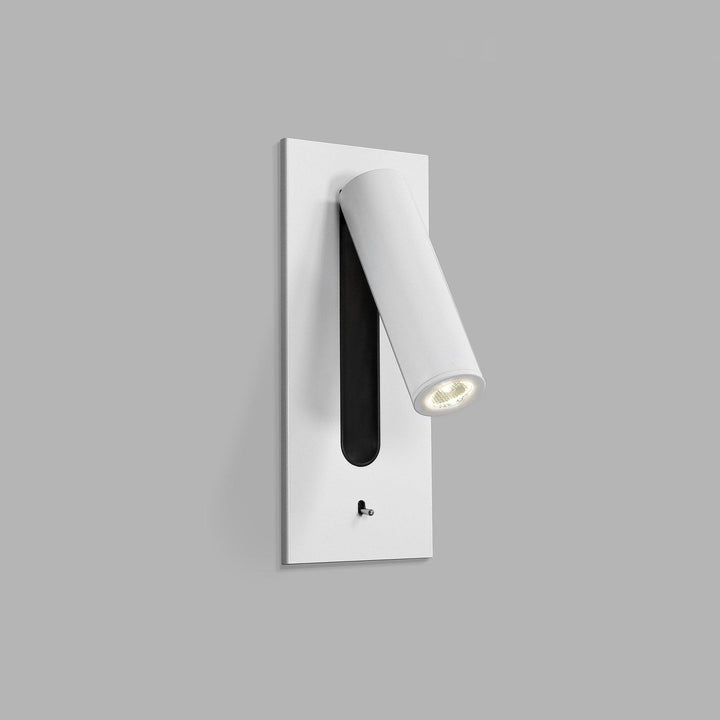 Applique encastrée blanche à spot cylindrique orientable, éclairé, sur fond gris uni 21