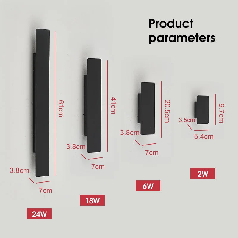Schéma comparatif de quatre tailles d'appliques noires avec leurs dimensions en centimètres et leurs puissances respectives, de la plus grande à la plus petite. 3