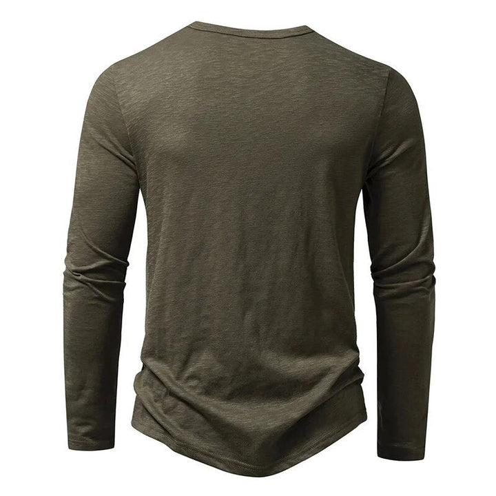 Dos du henley vert kaki foncé, uni, avec ourlet légèrement arrondi et manches longues 6