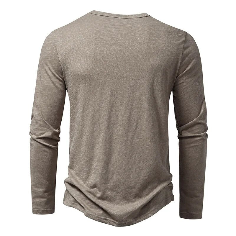 Dos du haut henley beige taupe, tissu uni flammé avec ourlet arrondi et manches longues 3