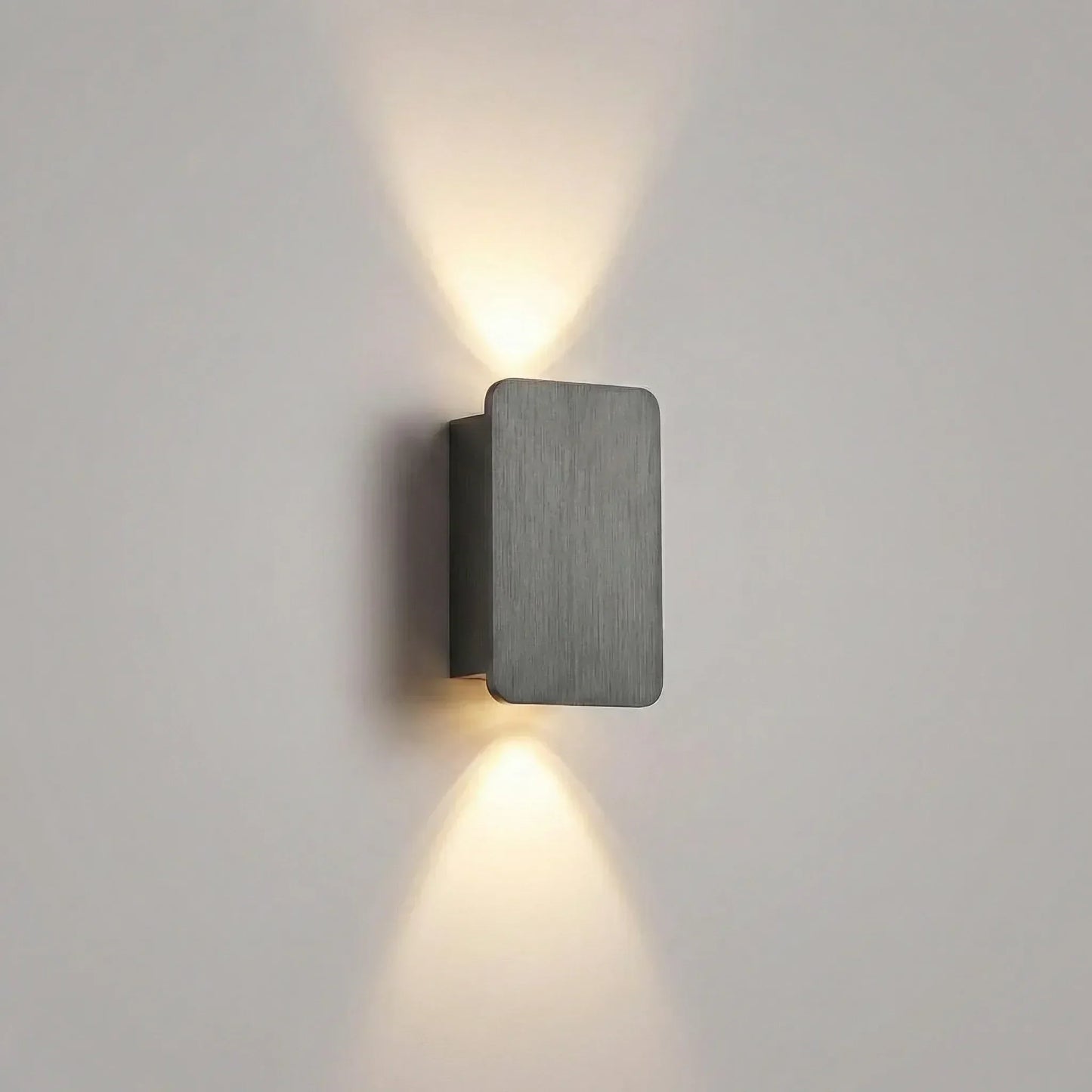 Sleek Rectangular Wall Sconce - Scandara