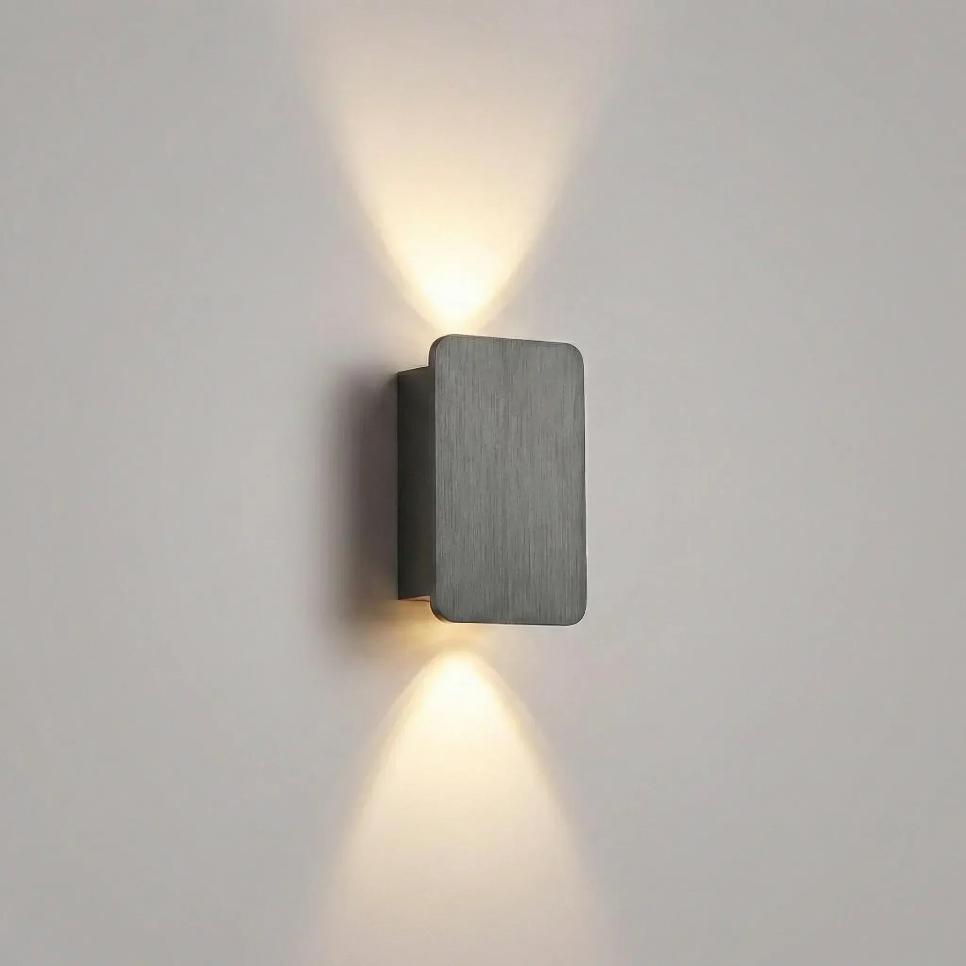 Sleek Rectangular Wall Sconce - Scandara