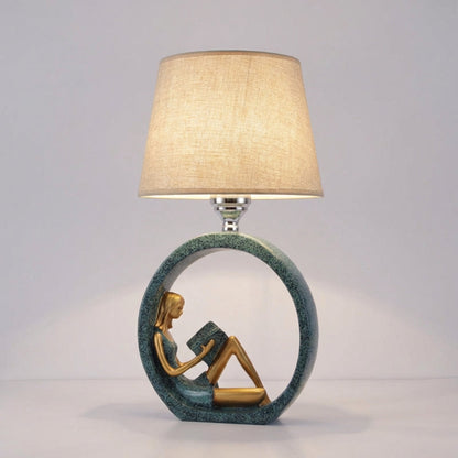 Table Lamp With Sculptural Base -  Readelle