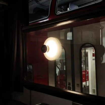 Wall Mounted Suction Lamp -  Suctioneon