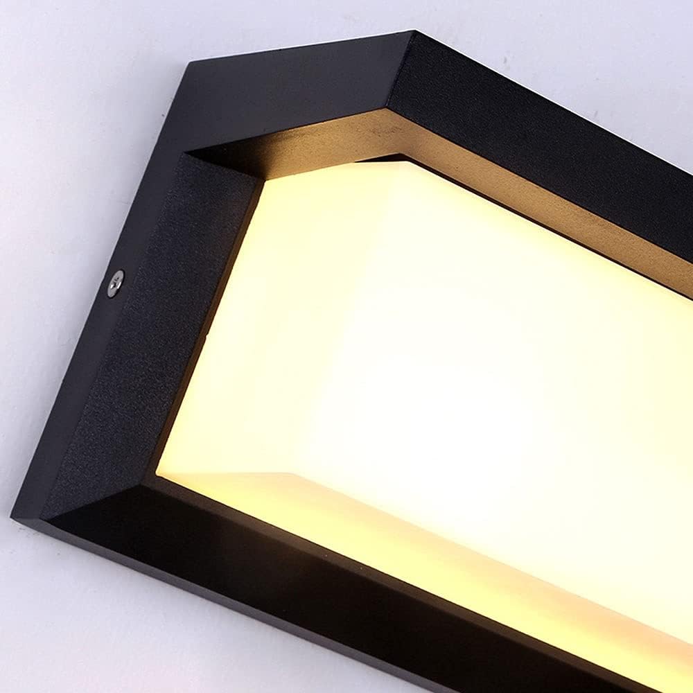 Gros plan sur le coin du cadre noir et le diffuseur blanc lumineux, avec une vis visible 2