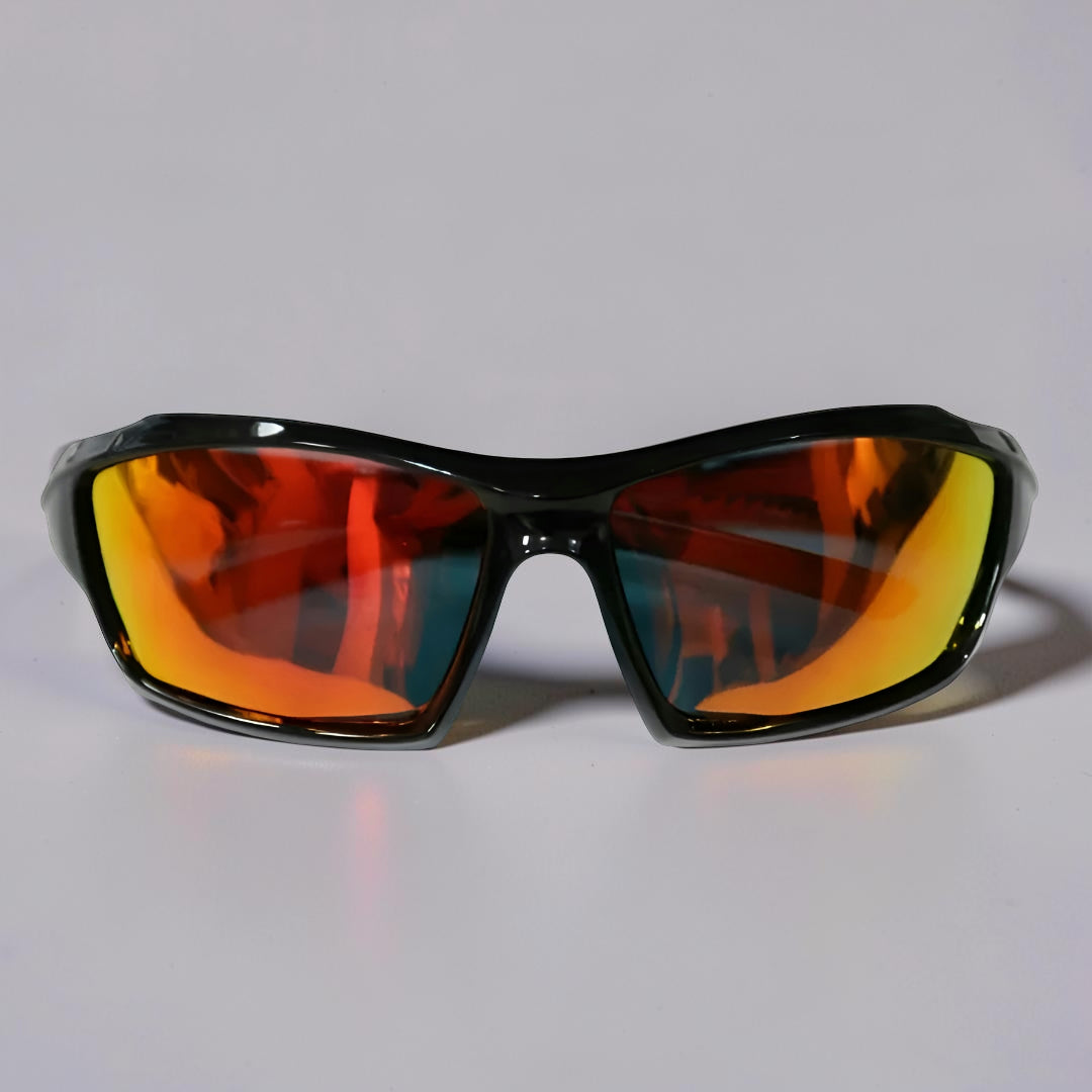 Vue de face des lunettes à verres miroir orange et jaune, monture noire, sur fond clair 12