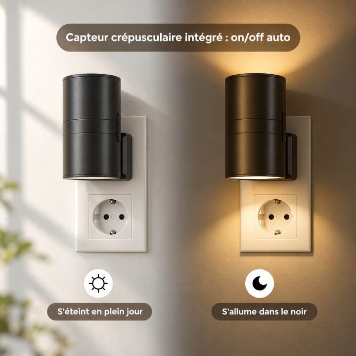 Applique noire côte à côte éteinte en plein jour puis allumée dans la pénombre grâce au capteur 3