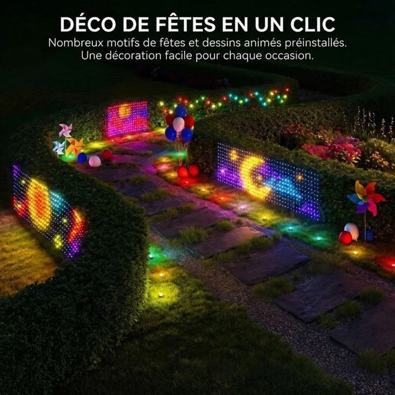 Jardin de nuit avec panneaux lumineux de motifs préenregistrés, croissant de lune, ballons et moulins à vent 7