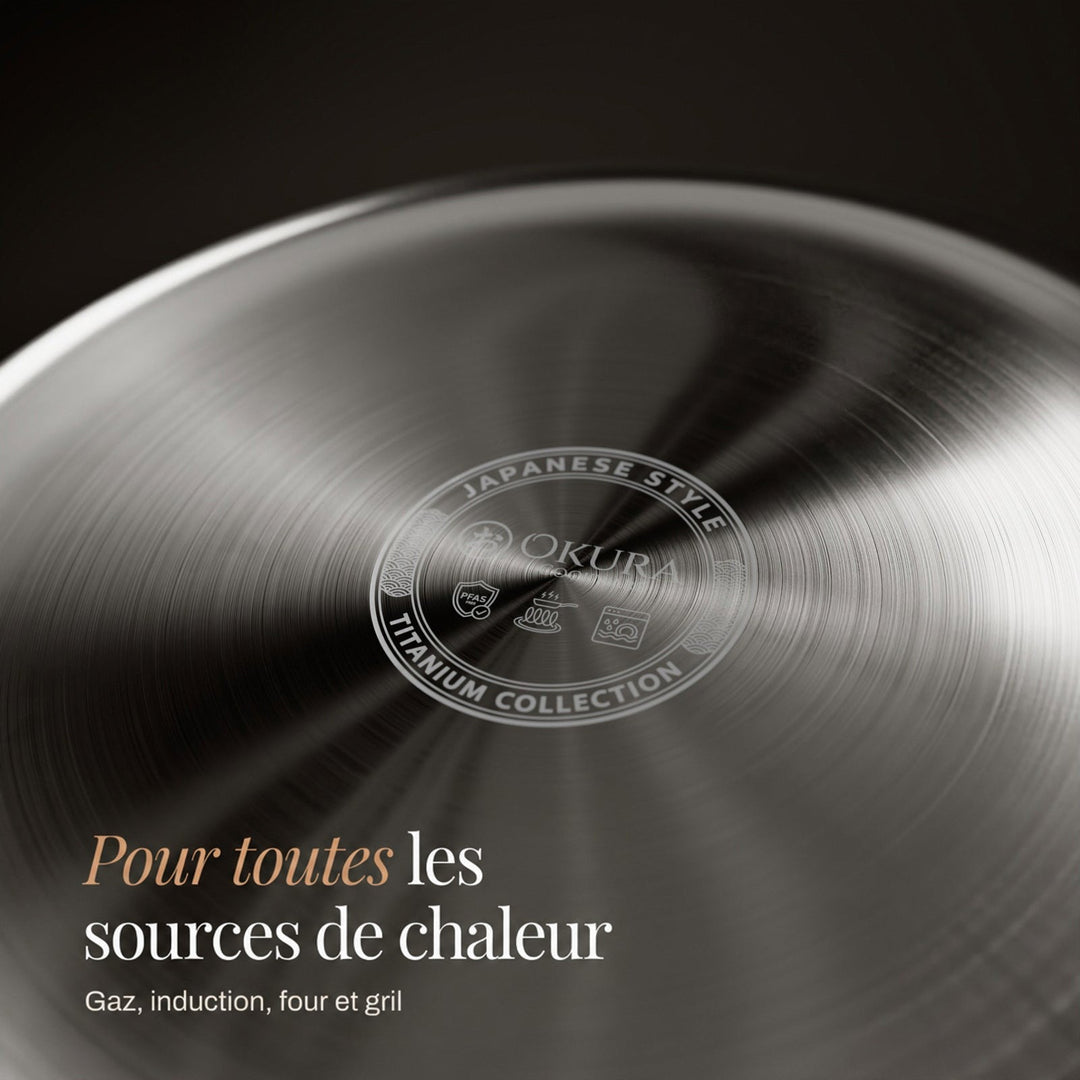 Fond extérieur brossé d'une poêle avec un cachet gravé en son centre, compatible toutes sources de chaleur 5
