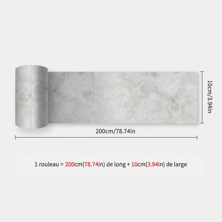 Rouleau de bande uni imitant un béton gris clair finement fissuré, dimensions indiquées 28