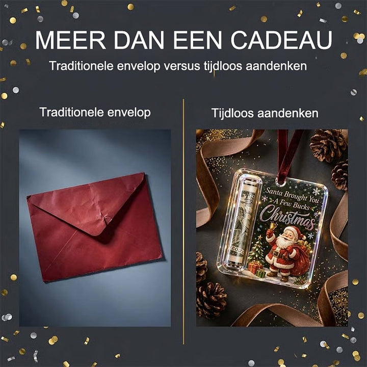 Comparaison entre une enveloppe rouge froissée et la suspension en acrylique transparent présentée comme un souvenir durable. 9
