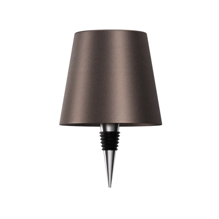 Lampe marron taupe métallisé avec bouchon conique en métal et caoutchouc noir, sur fond blanc. 18