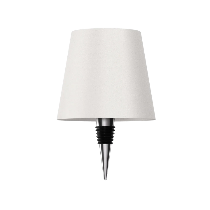 Lampe blanche avec son bouchon conique en métal et caoutchouc noir, vue de face sur fond blanc. 12