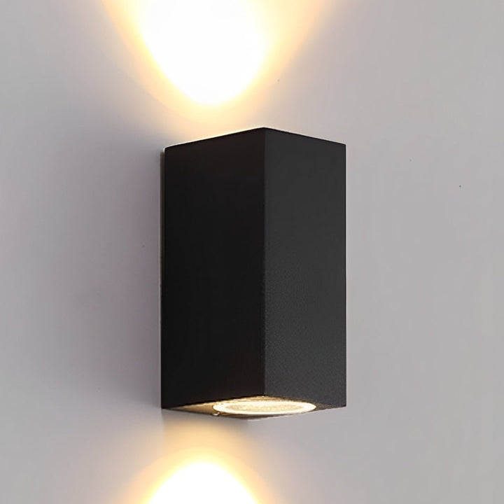 Applique rectangulaire noire à double éclairage, projetant de la lumière vers le haut et vers le bas 3