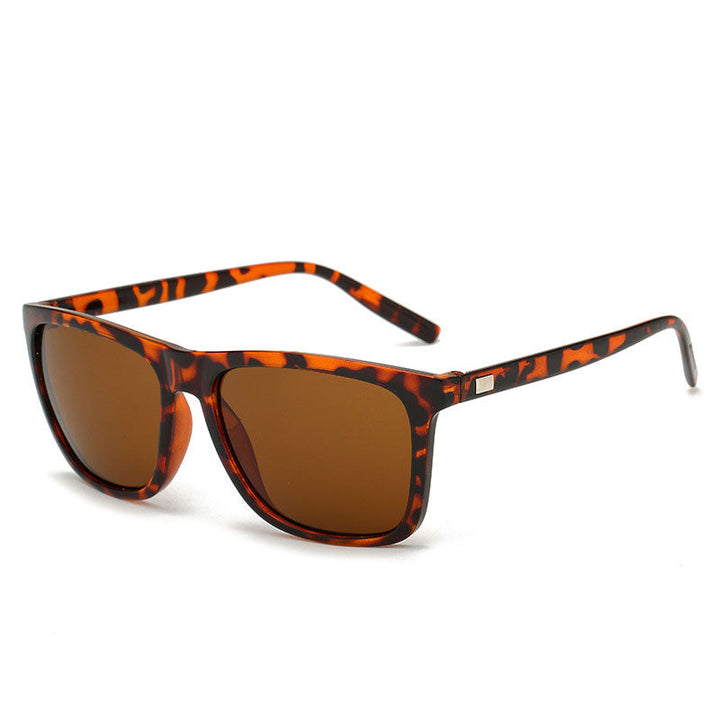 Lunettes à monture écaille orange et brun avec verres marron, vues de trois quarts 8