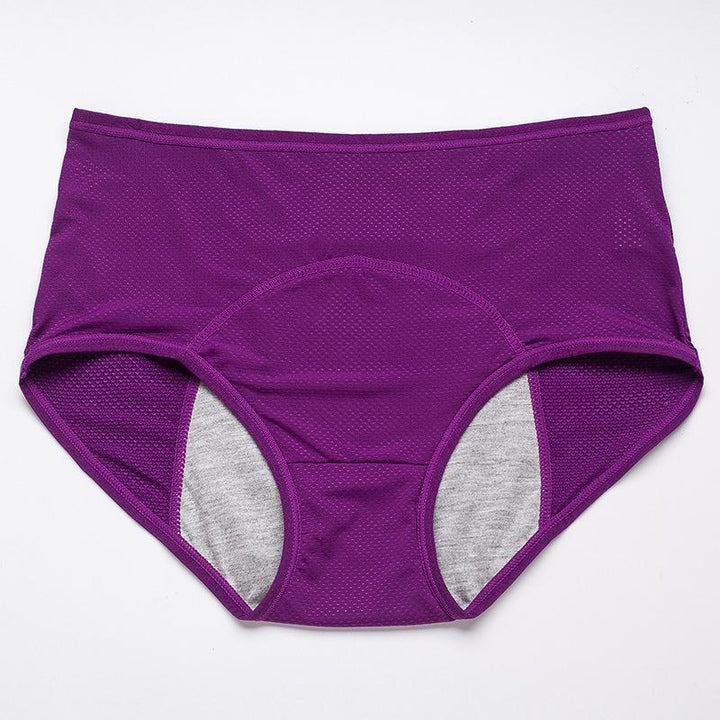 Culotte violet foncé taille haute posée à plat, en maille aérée, avec doublure grise absorbante sur les côtés. 19