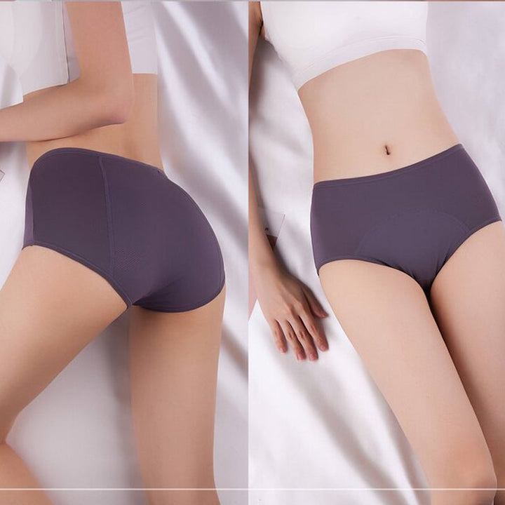 Culotte prune portée par une femme allongée, vue de dos à gauche et de face à droite. 5