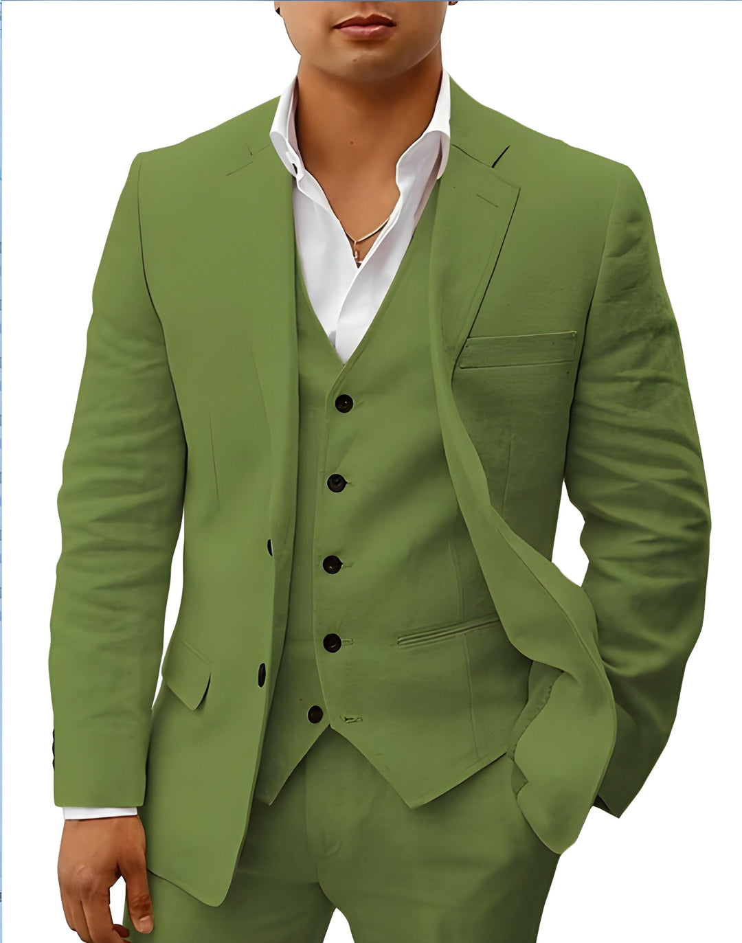 Même costume en vert olive, porté par un modèle, veste à revers cranté ouverte sur un gilet à boutons foncés. 8