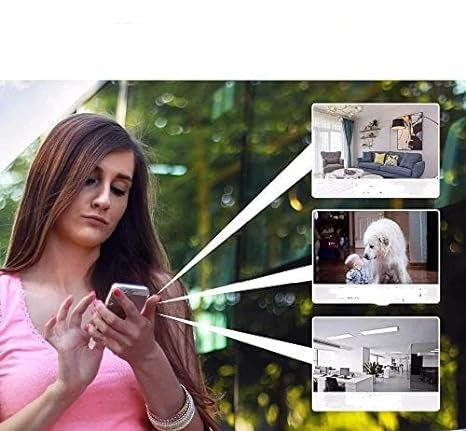 Jeune femme consultant son smartphone, avec trois aperçus de caméra reliés : un salon, un bébé avec un chien et un bureau. 7